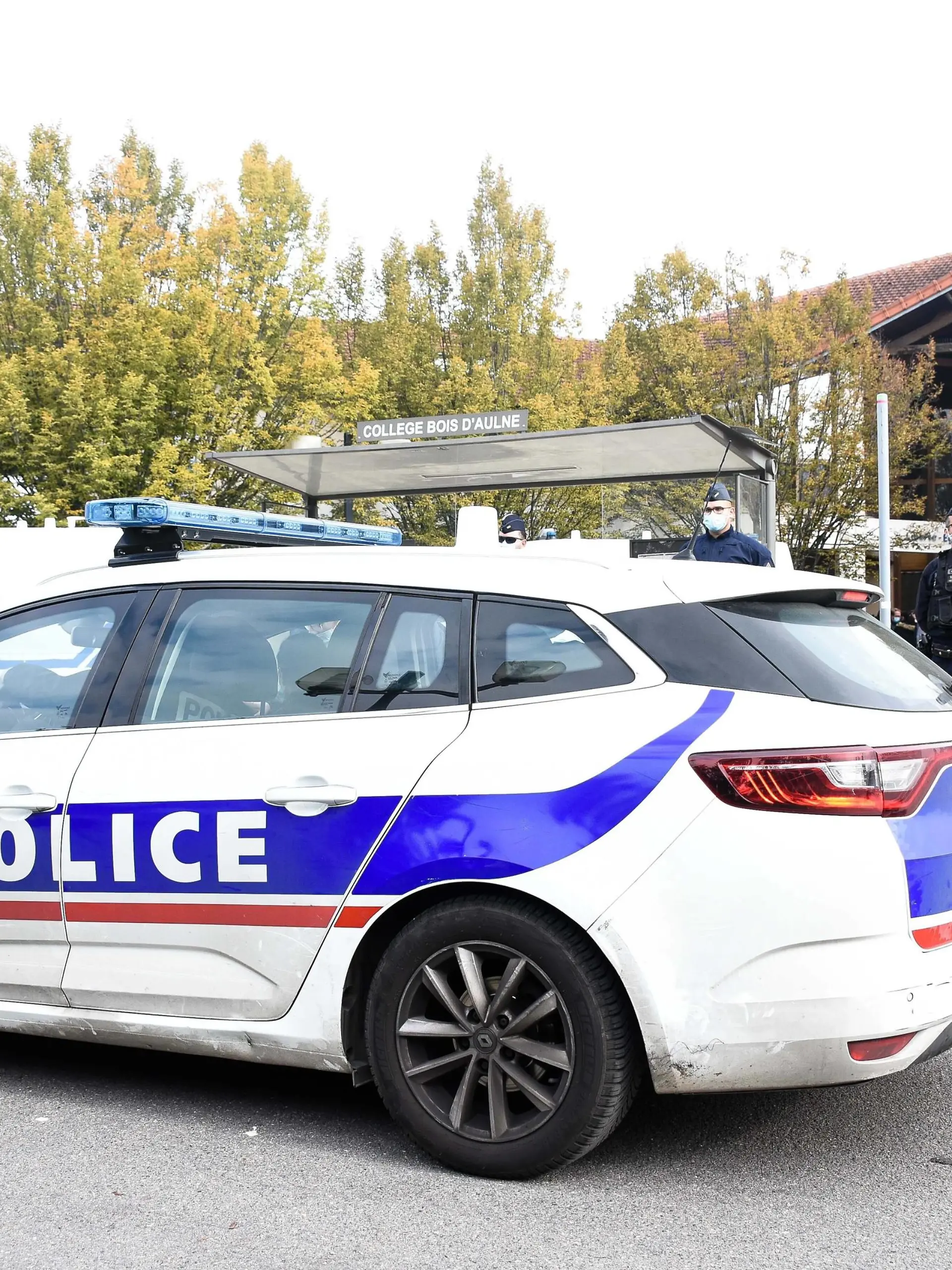  College du Bois d Aulne - Illustration NEWS : Un homme decapite a Conflans Sainte Honorine - Conflans Sainte Honorine - 17/10/2020 FedericoPestellini/Panoramic PUBLICATIONxNOTxINxFRAxITAxBEL