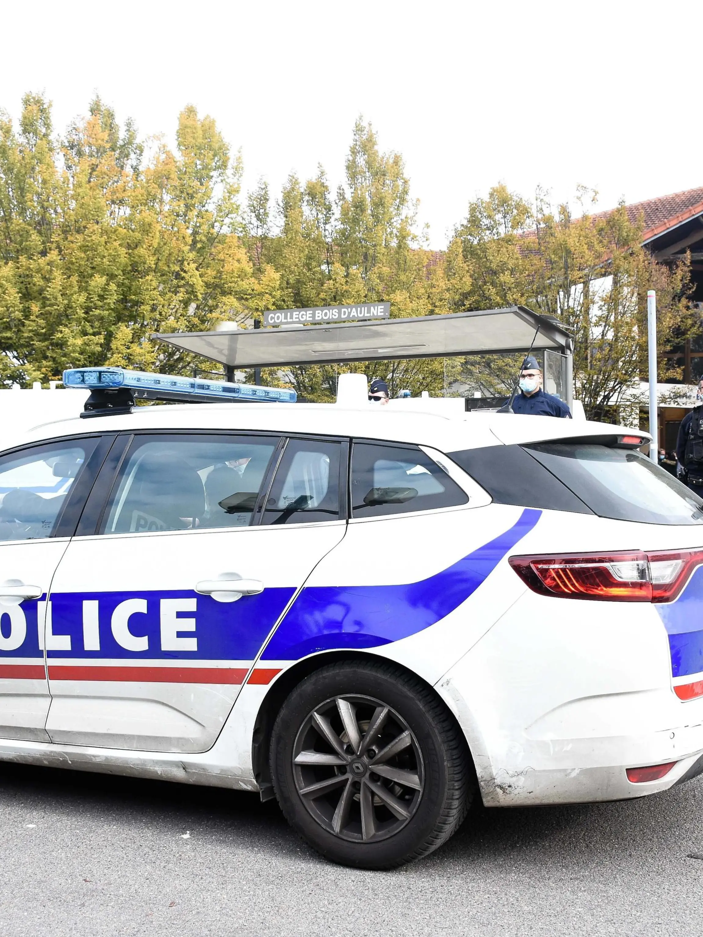  College du Bois d Aulne - Illustration NEWS : Un homme decapite a Conflans Sainte Honorine - Conflans Sainte Honorine - 17/10/2020 FedericoPestellini/Panoramic PUBLICATIONxNOTxINxFRAxITAxBEL