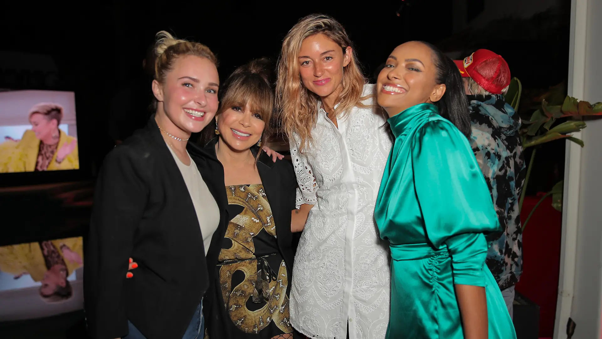 Hayden Panettiere, Paula Abdul, Caroline D'Amore and Kat Graham beim Screening-Event für Paris Hiltons neue Netflix-Show.