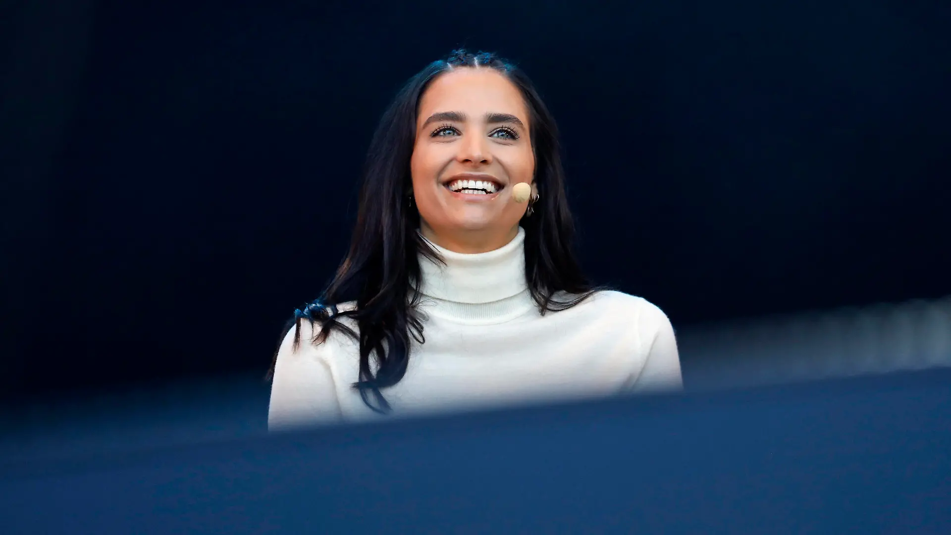 Amira Pocher mit dem Programm Die Pochers hier live beim BonnLive Kulturgarten Open Air 2021 in der Rheinaue. Bonn, 01.08.2021 *** Amira Pocher with the program Die Pochers here live at the BonnLive Kulturgarten Open Air 2021 in the Rheinaue Bonn, 01 08 2021 Foto:xC.xHardtx/xFuturexImage