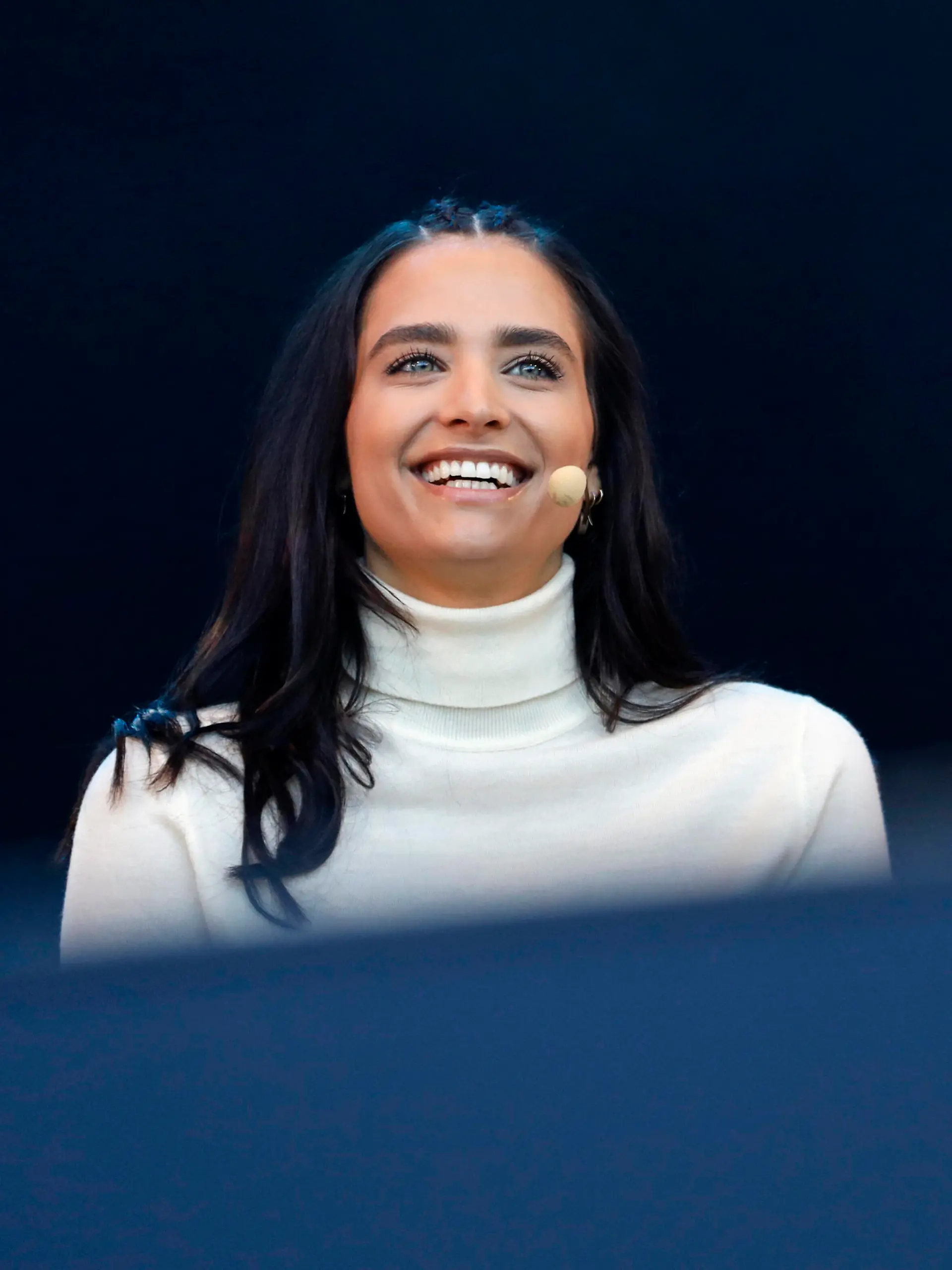 Amira Pocher mit dem Programm Die Pochers hier live beim BonnLive Kulturgarten Open Air 2021 in der Rheinaue. Bonn, 01.08.2021 *** Amira Pocher with the program Die Pochers here live at the BonnLive Kulturgarten Open Air 2021 in the Rheinaue Bonn, 01 08 2021 Foto:xC.xHardtx/xFuturexImage 