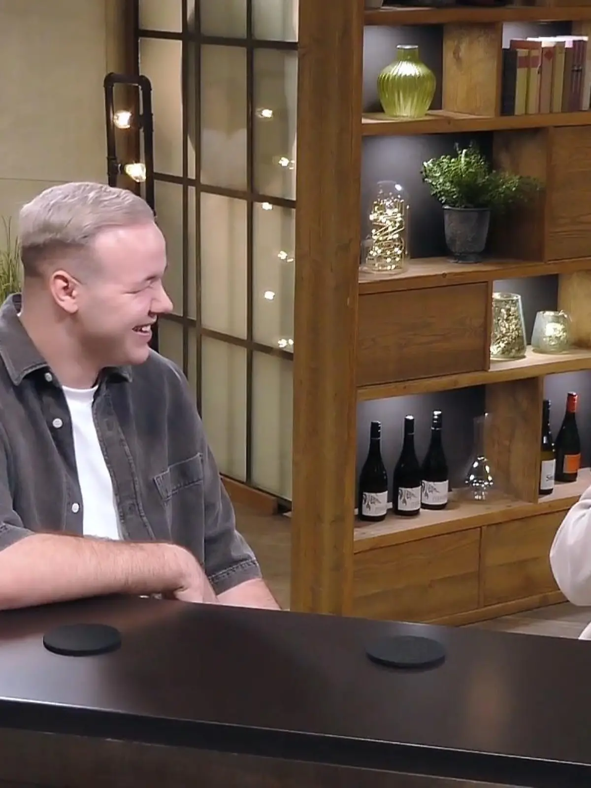 Bild zu: "Lukas trifft Philipp: Funkt es trotz erster Zweifel?"