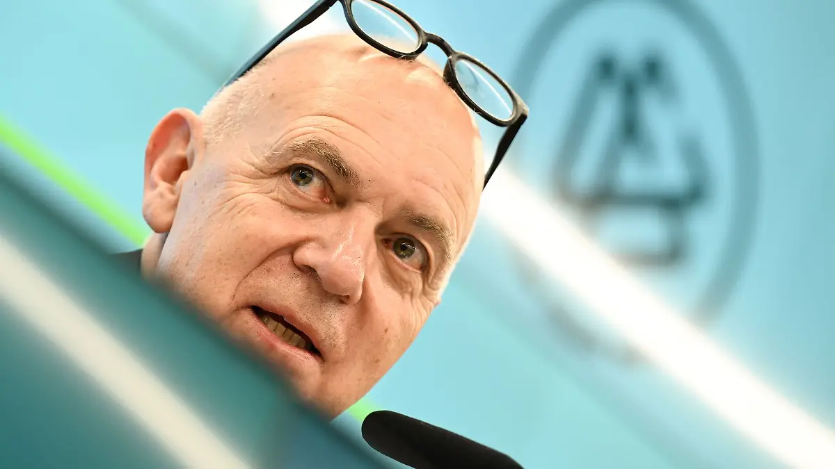 Bernd Neuendorf erwartet von der DFB-Auswahl die direkte Qualifikation für die Fußball-WM 2026.