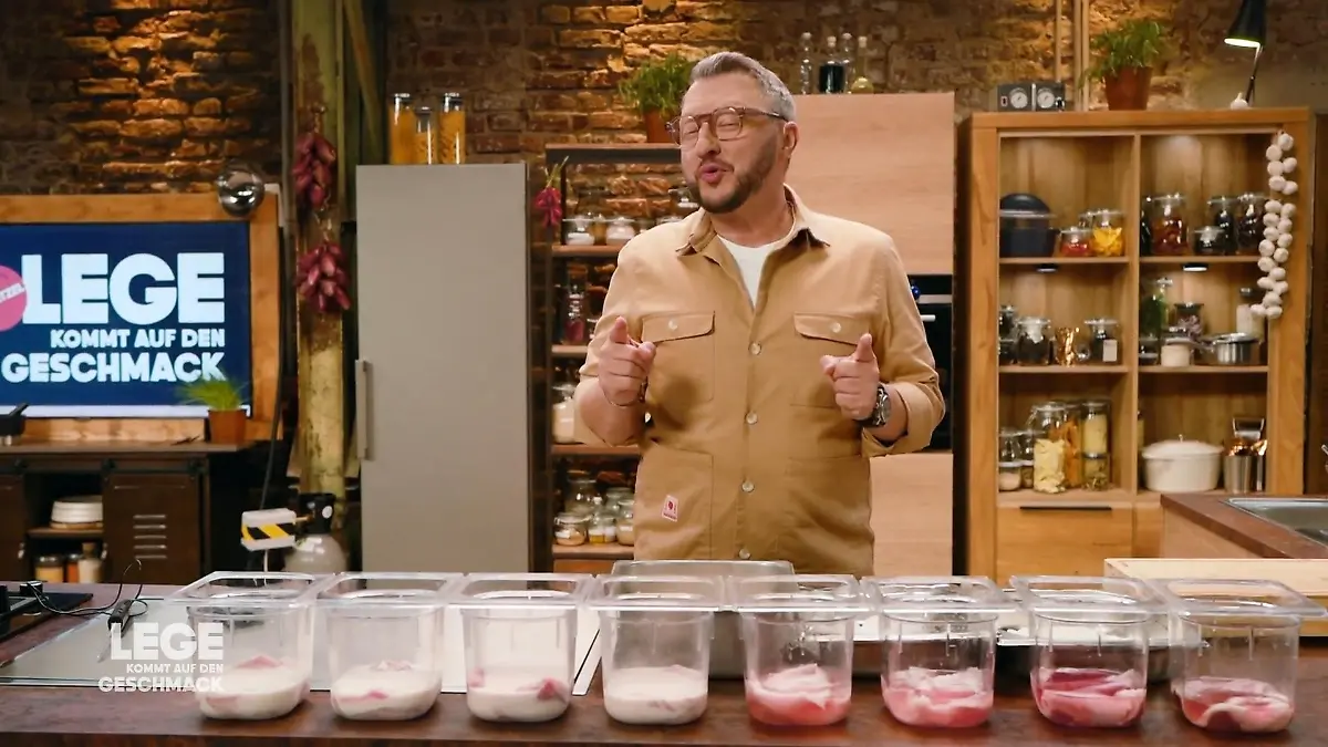 Sebastian Lege zeigt, warum das Paniermehl über den Crunch entscheidet Knuspern mit Perfektion