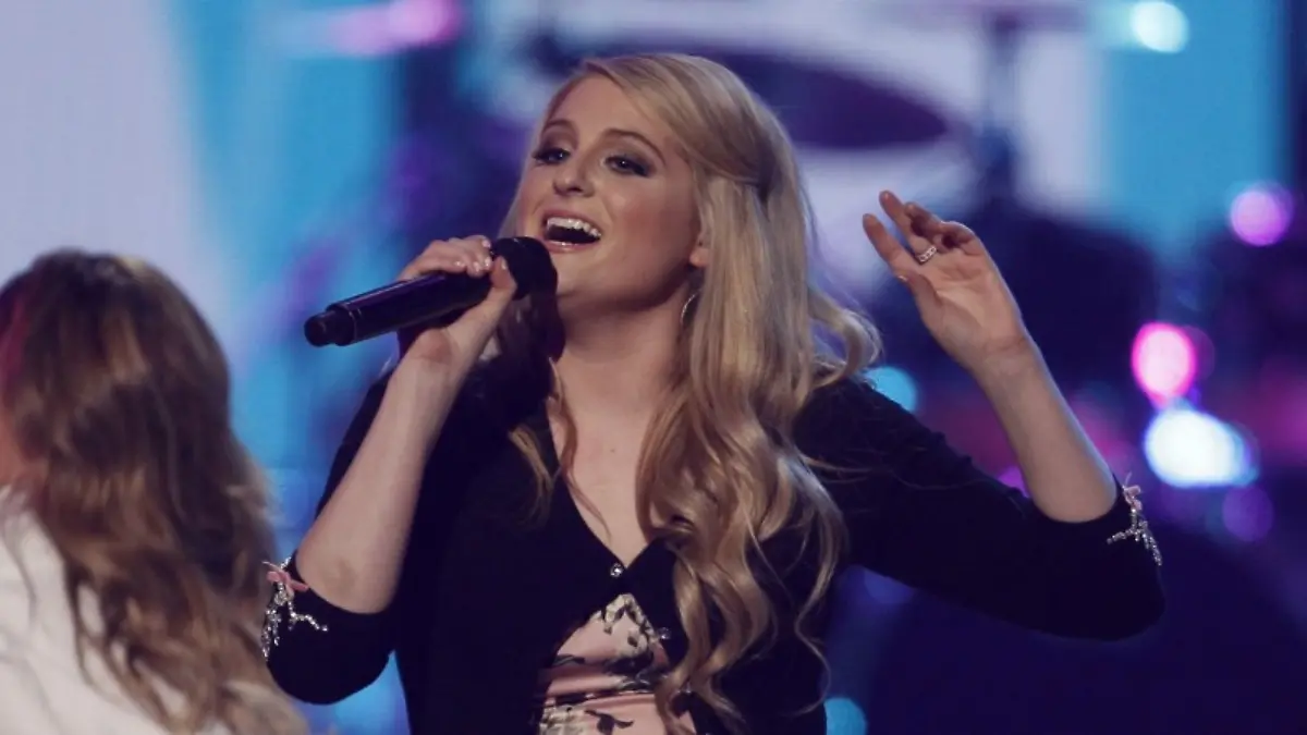 2014 veröffentlicht Trainor ihren Song „All About That Bass”.