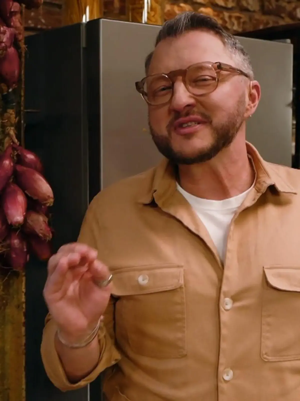 Bild zu: "Sebastian Lege fragt: Gehört zum perfekten Schnitzel eine Dippingsauce?"