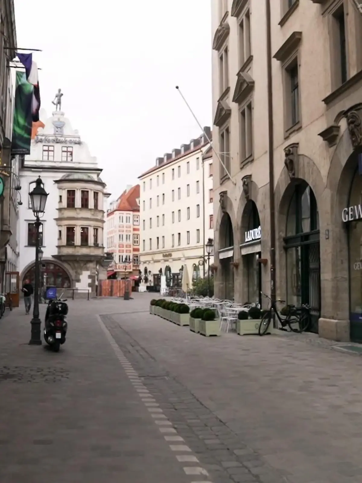 Bild zu: "Sebastian Lege sucht in München die beste Basis für seine Kartoffel-Kreation"