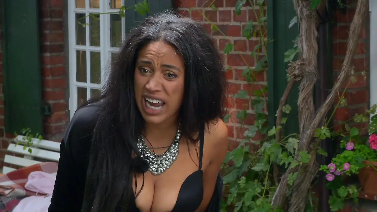 Sarah Joelle zerlegt ihren Ersin vor allen – „Ekelhafter Schweinehund!“ Sommerhaus der Stars 2025