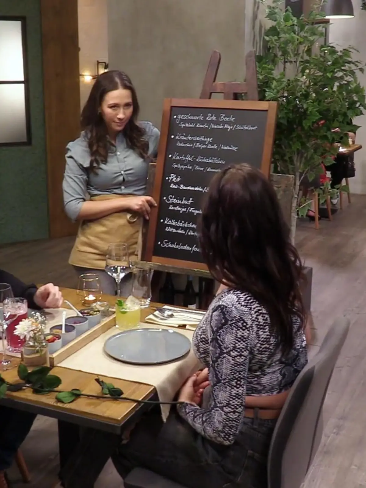 Bild zu: "Marc und Debbie: Gemeinsam starten oder schon zu weit gereist?"