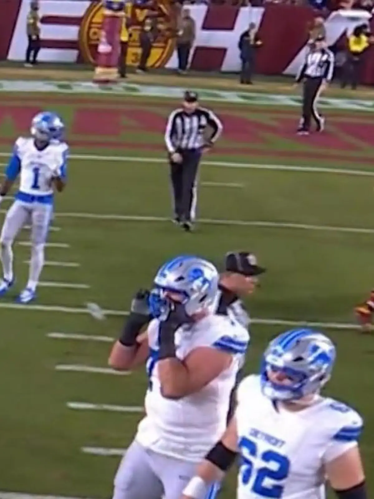 Bild zu: "Wegen Trump-Jubel? Deutscher NFL-Star bekommt plötzlich Schlag ins Gesicht"