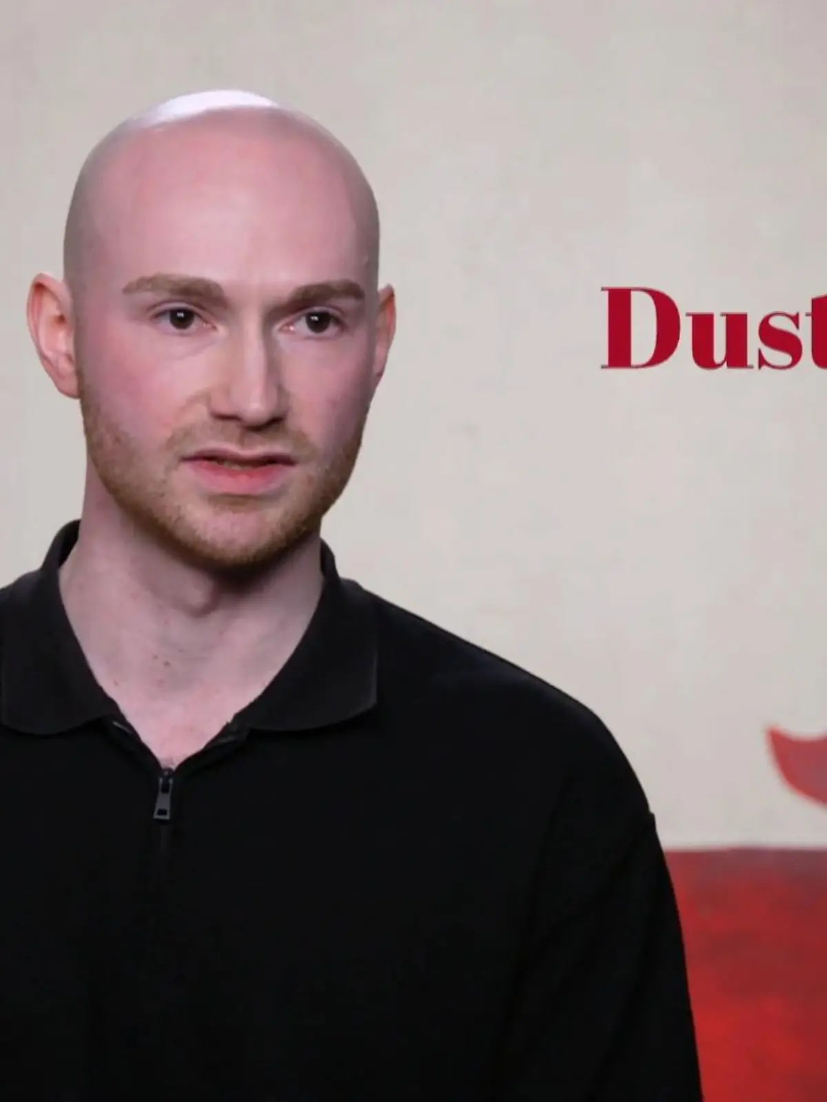 Bild zu: "Dustin beschreibt sich als "Workaholic""