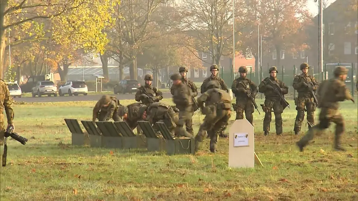 Pistorius besucht Regiment in Münster Heimatschutz im Fokus