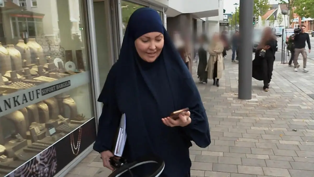 Erst Schönheitskönigin, jetzt Salafisten-Influencerin! Wie gefährlich ist Hanna Hansen? Verfassungsschutz warnt