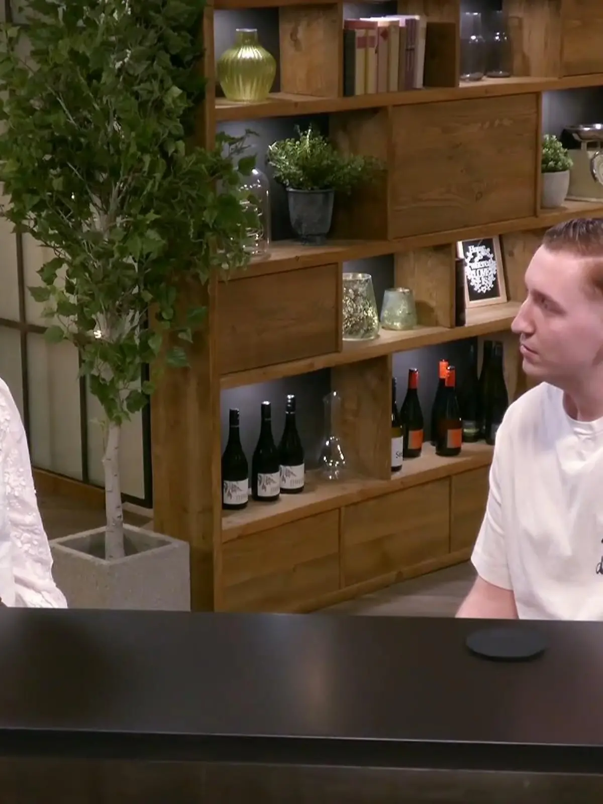 Bild zu: "Dan trifft auf die 18-jährige Hannah"