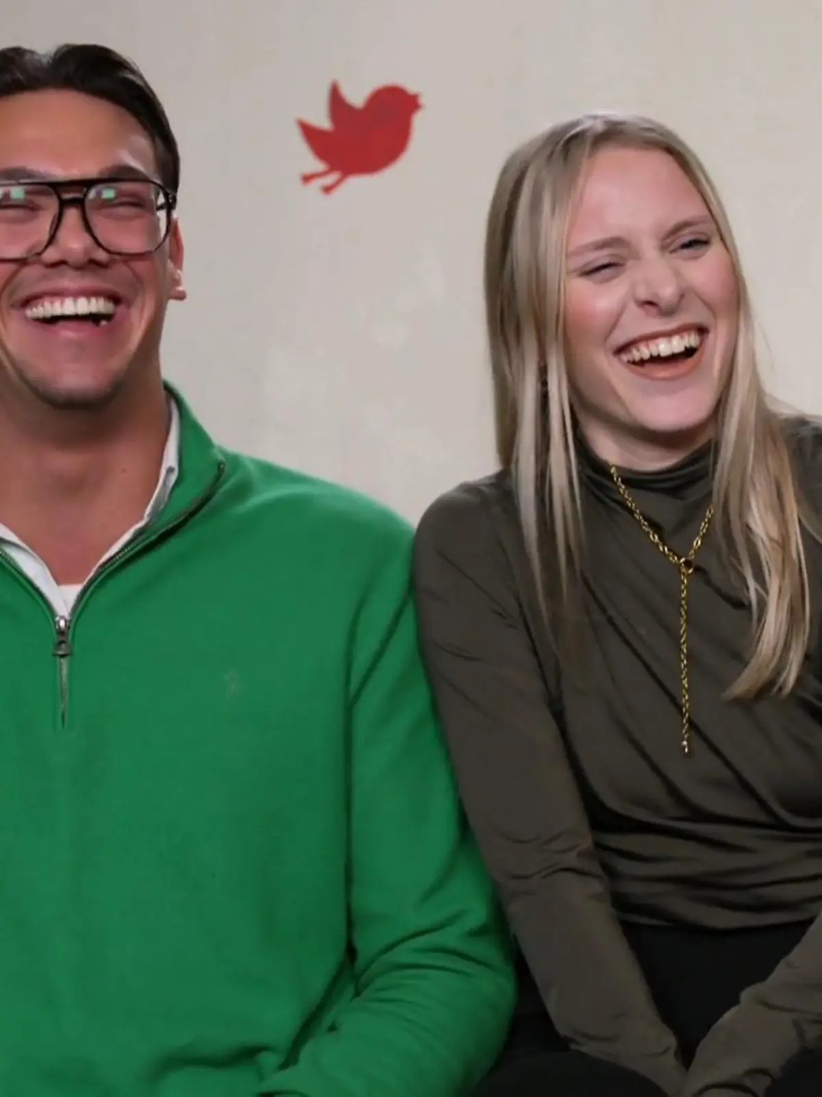 Bild zu: "Beide wollen sich wiedersehen"