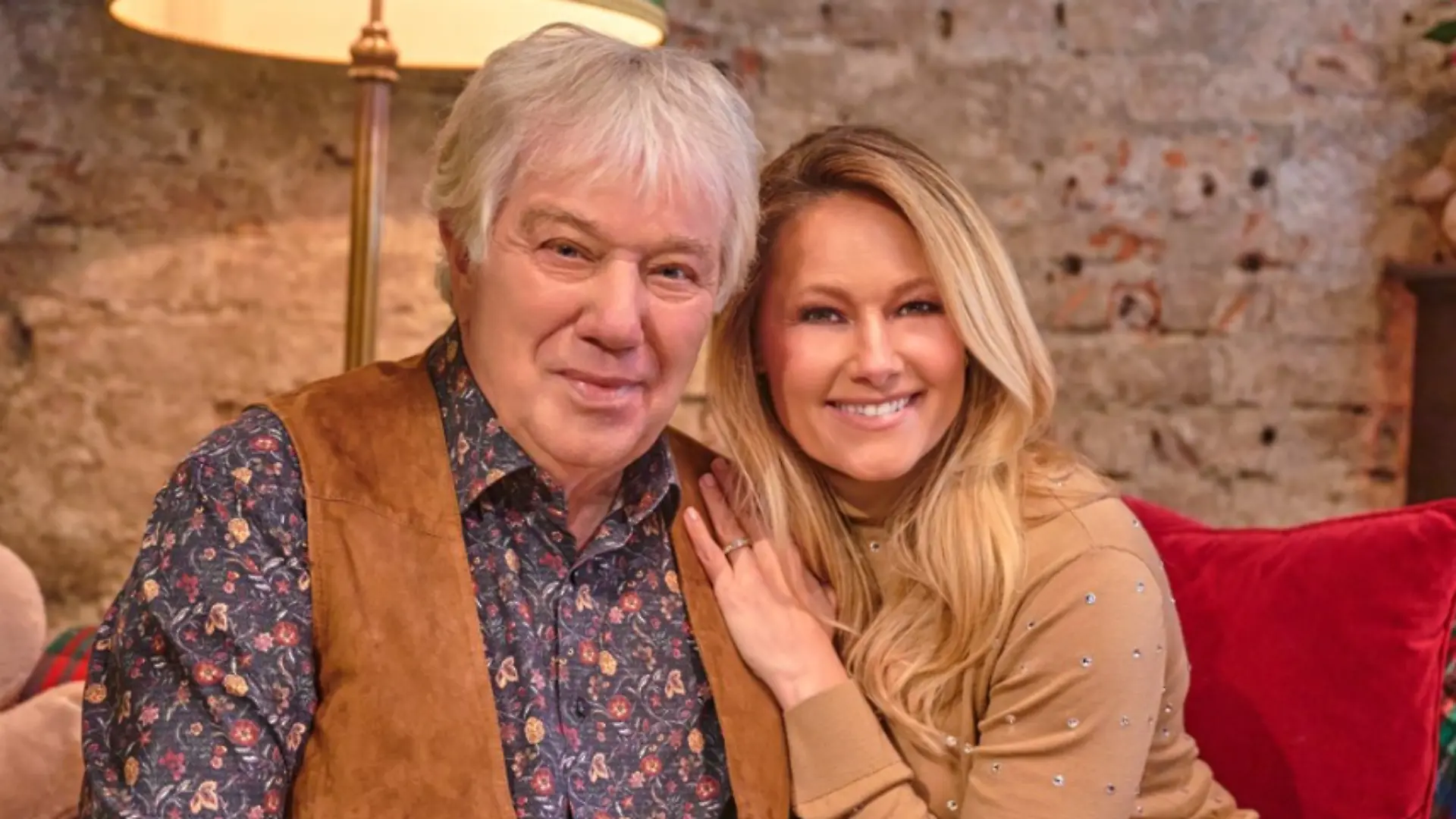 Auch Rolf Zuckowski ist Teil des neuen Albums von Helene Fischer: Die beiden singen zusammen das Duett „Bald ist Weihnachten”, das bereits am 14. November erscheint.