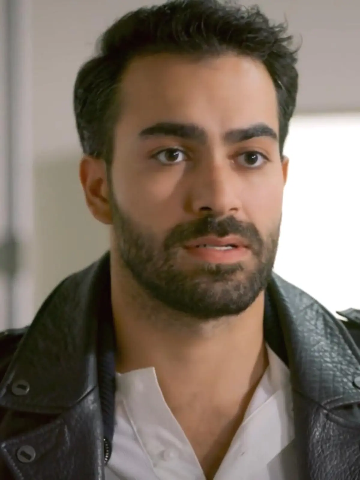 Unter uns: Baris bangt um Cillys Leben