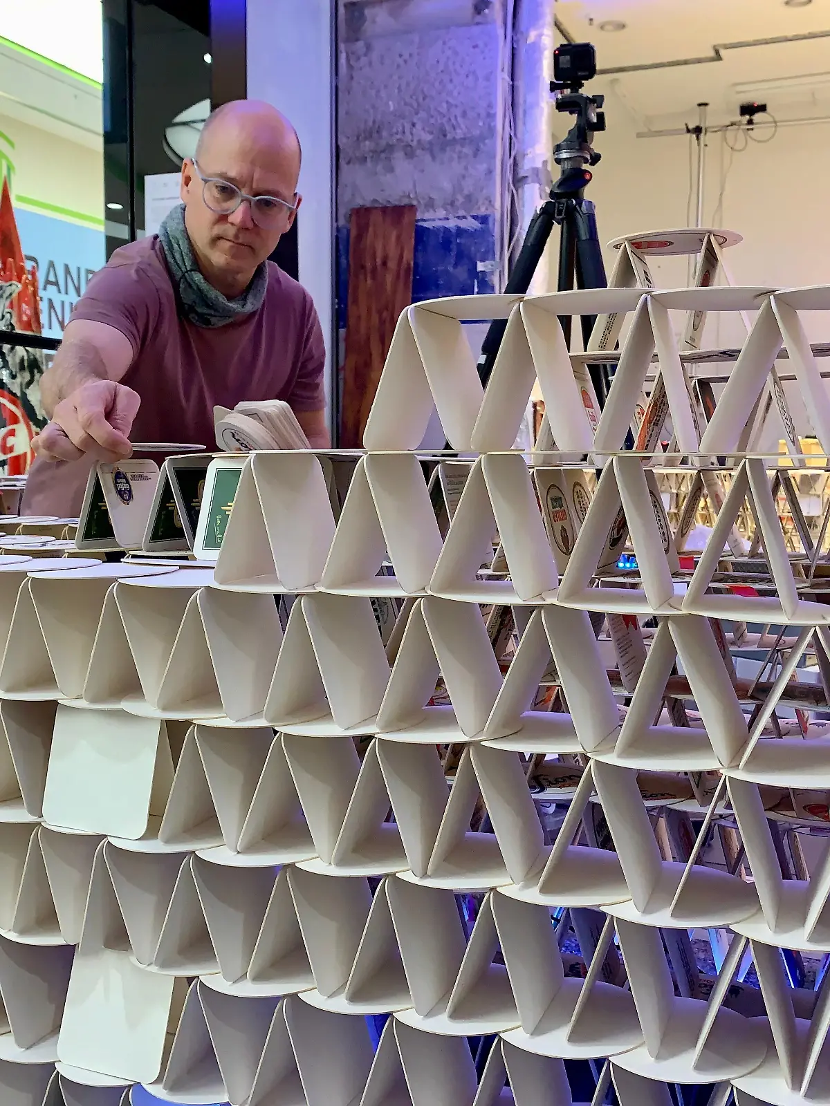 Bild zu: "Weltrekord mit Bierdeckeln"