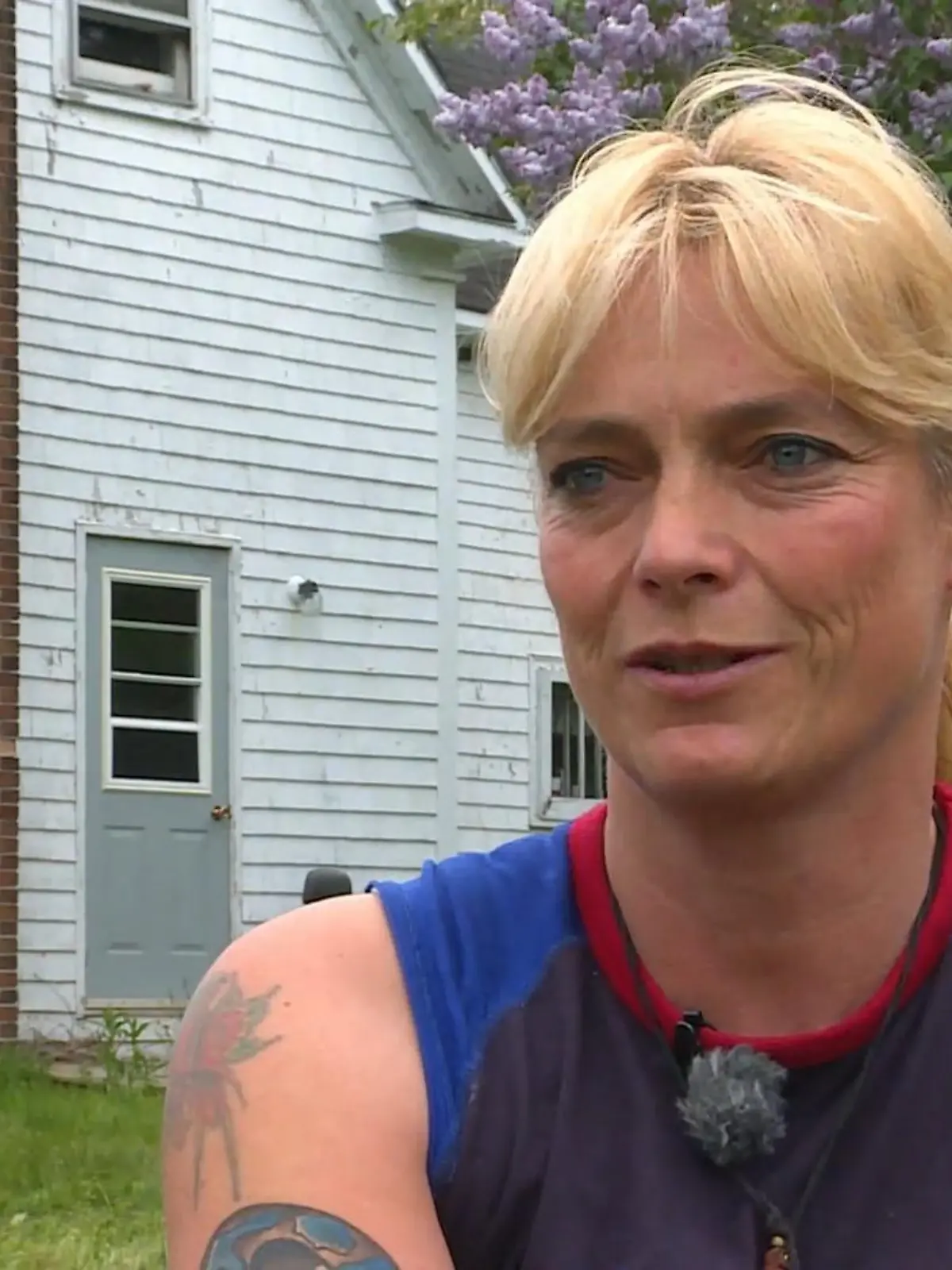 Bild zu: "Der Neuanfang für Annettes Familie startet"