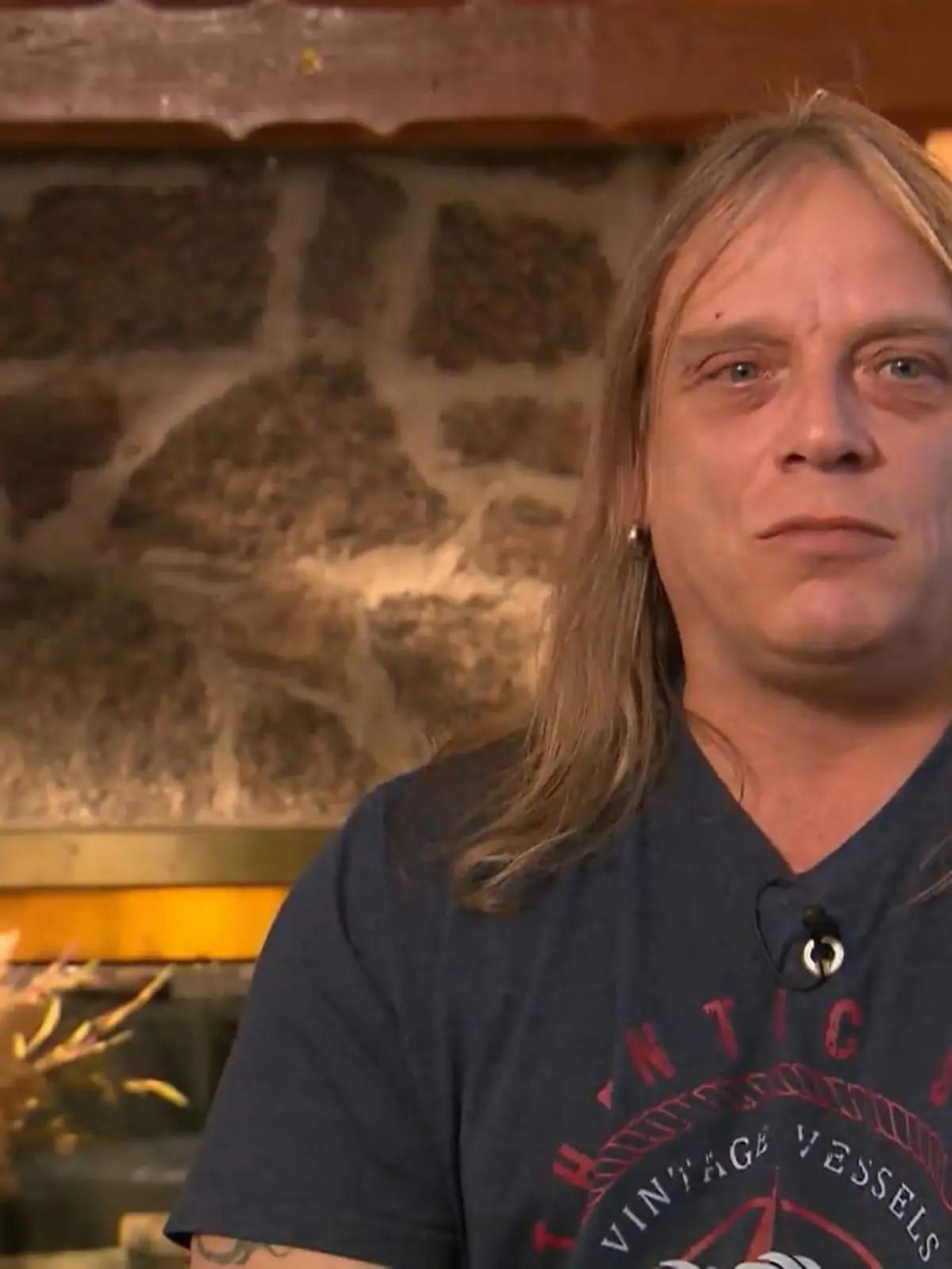 Bild zu: "Peter hat Probleme mit Lynes Tochter"