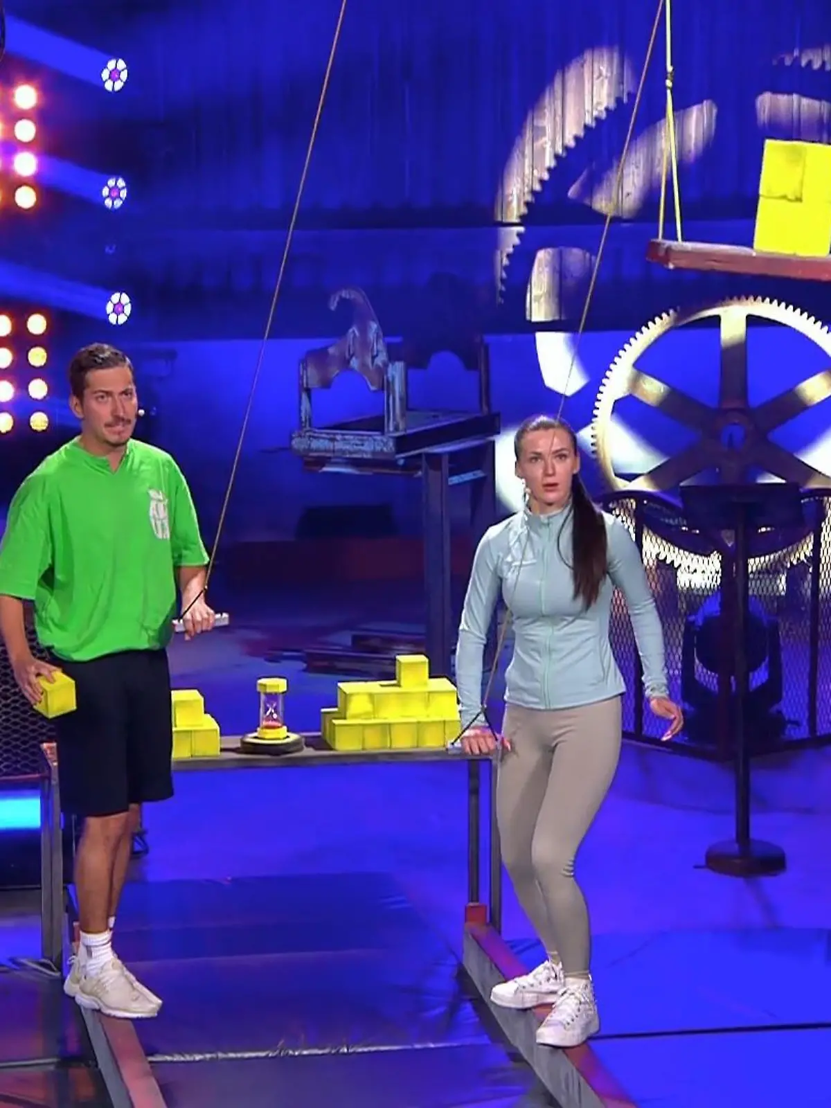 Bild zu: "Wer behält die Balance?"