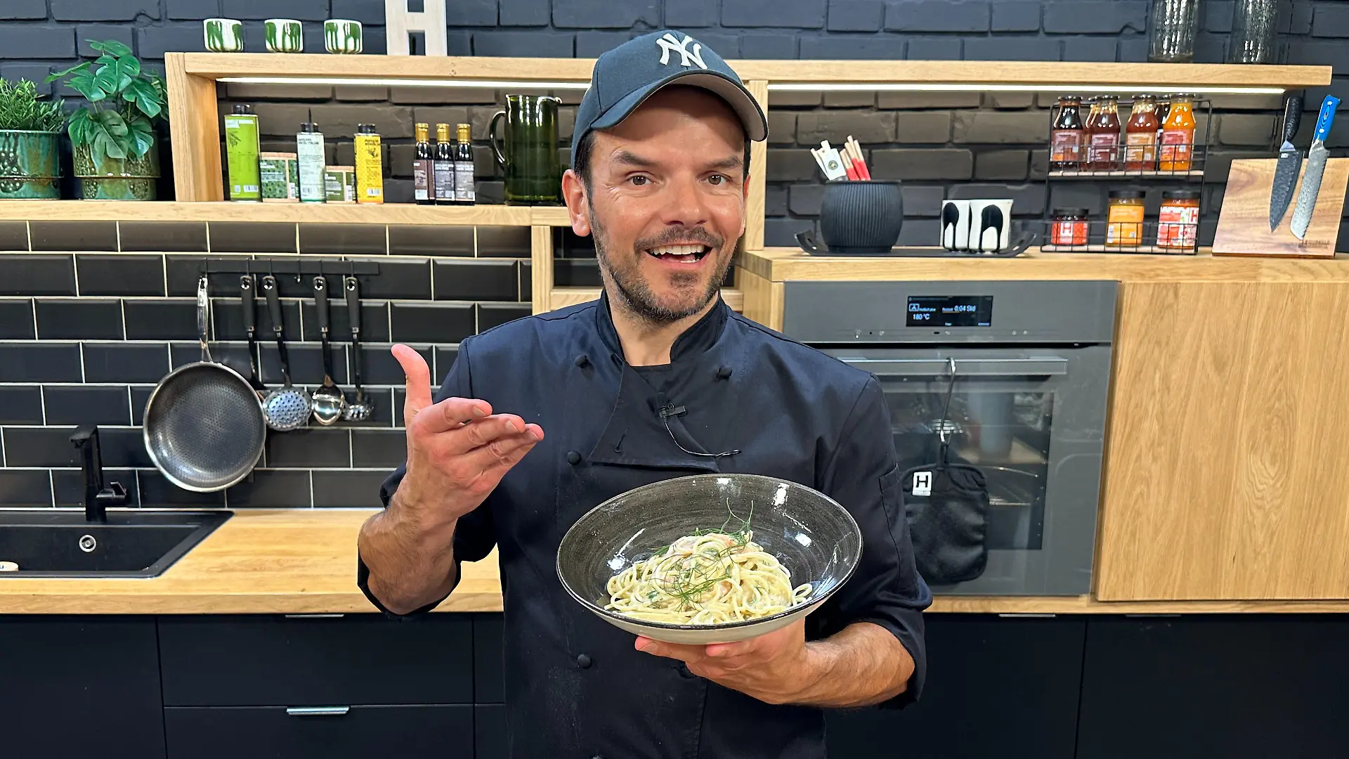 Spaghetti mit Räucherlachs und Dill Hensslers schnelle Nummer