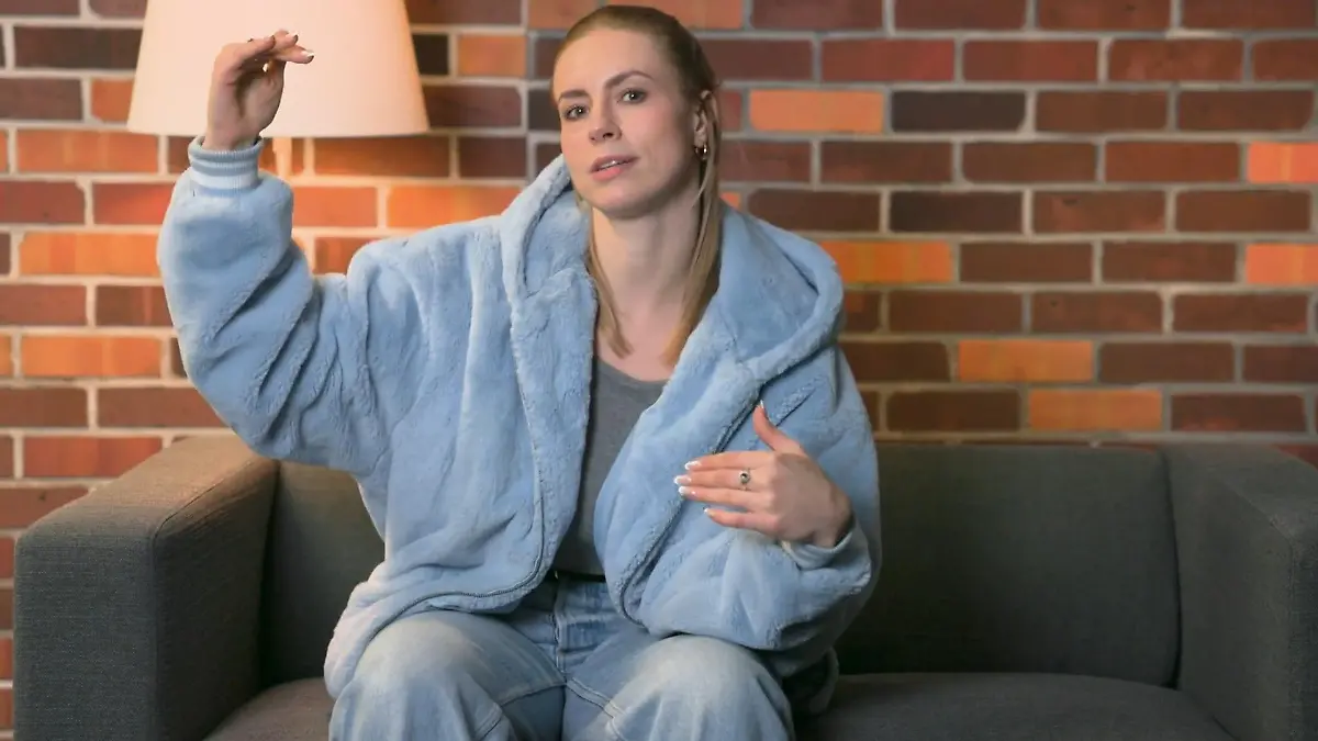 GZSZ-Schauspielerin Lara Dandelion Seibert 