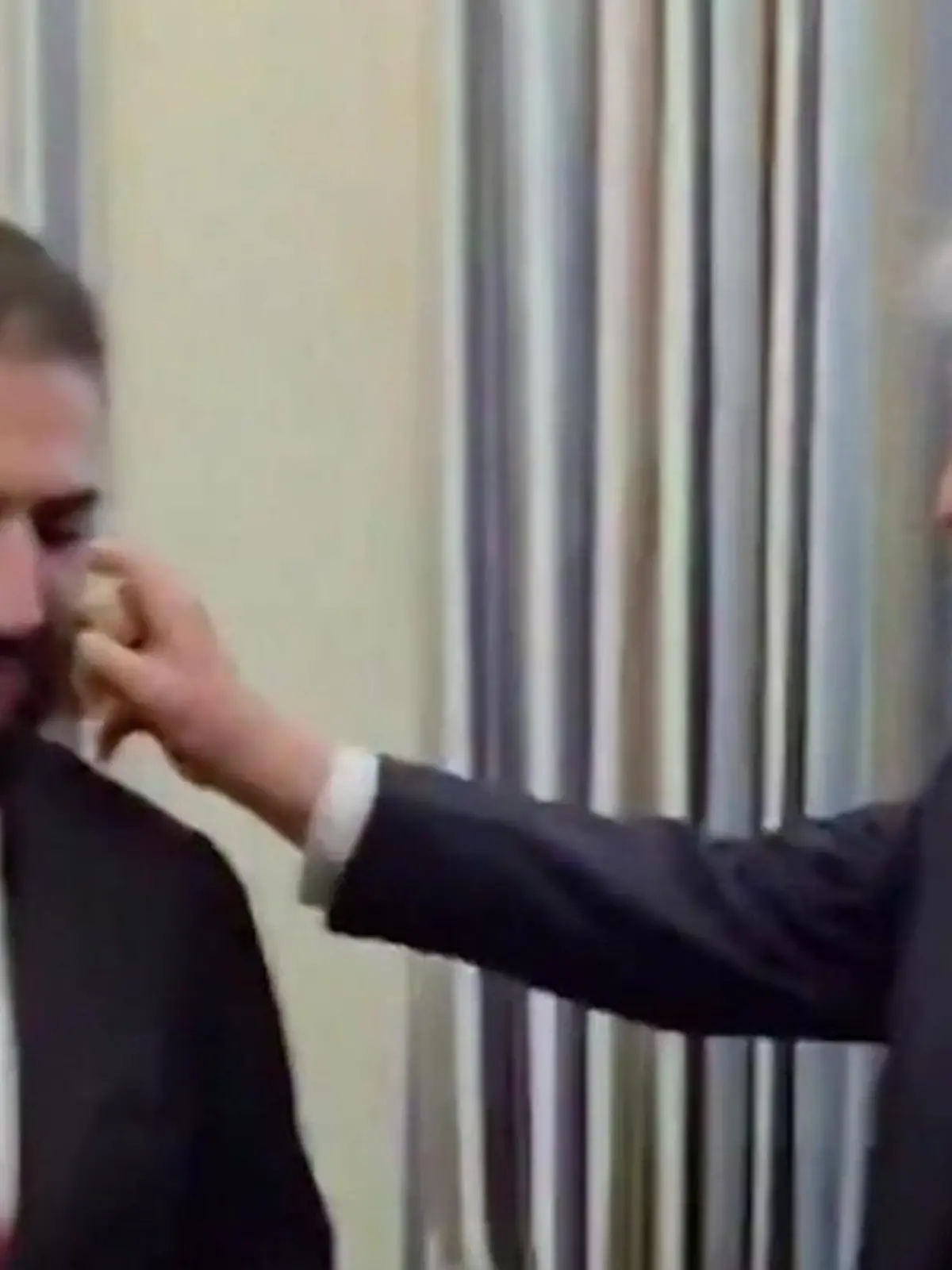 Bild zu: "„Wie viele Frauen hast du?“ Trump stellt Syriens Präsident schlüpfrige Ehefrage"