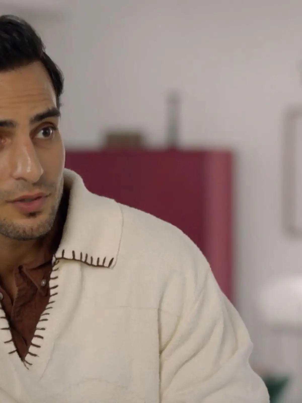 Bild zu: "Nihat empfindet etwas für Matilda"