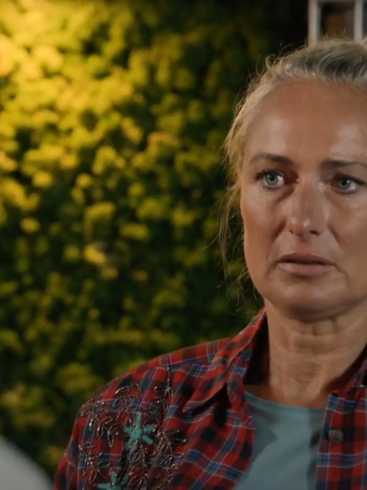 Bild zu: "Maren sagt ihrer Tochter endlich die Wahrheit"