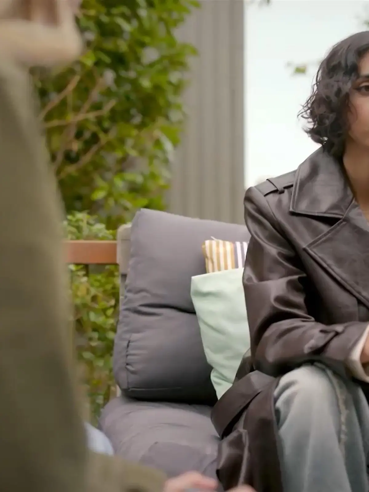 Bild zu: ""Vielleicht sage ich ihm, dass ich seine Chat-Partnerin bin!""