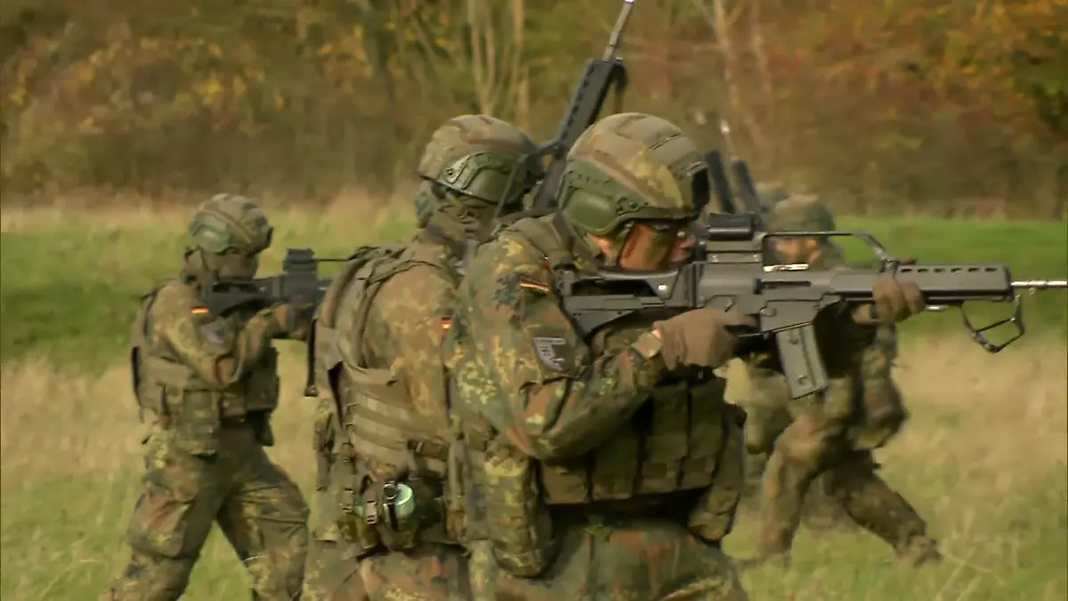 Einigung beim Wehrdienst Neue Soldaten für die Bundeswehr