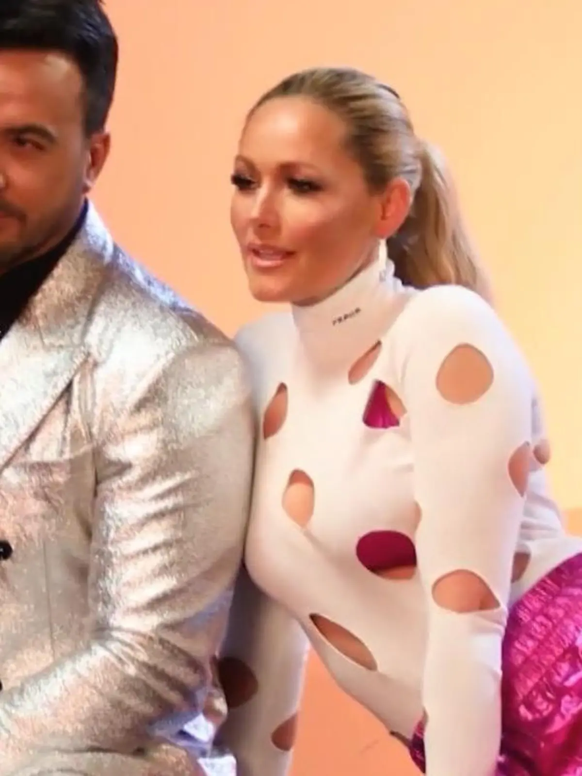 Helene Fischer feiert ihren 37. Geburtstag - und schenkt ihren Fans ein Duett mit Luis Fonsi.