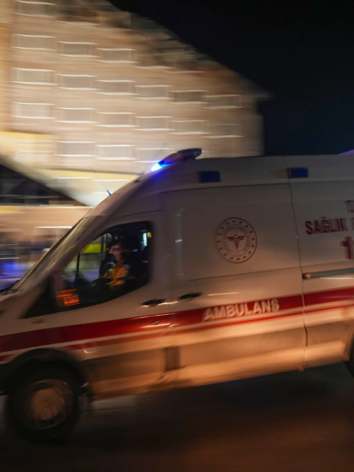 Bild zu: "Verdacht auf Lebensmittelvergiftung: Auch Mutter stirbt in der Türkei "