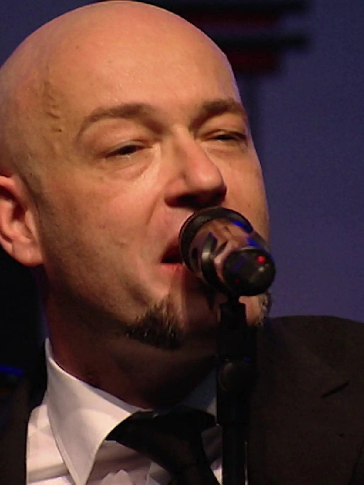 Bild zu: "Der Graf stürzt von der Bühne"