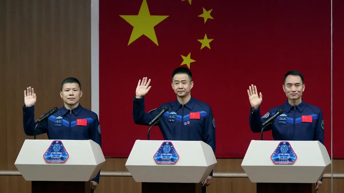 chinas-astronauten-sind-zur-ck-auf-erde