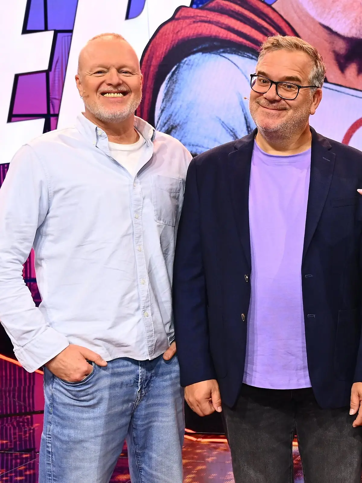 V.l.: Stefan Raab, Elton und Laura Wontorra