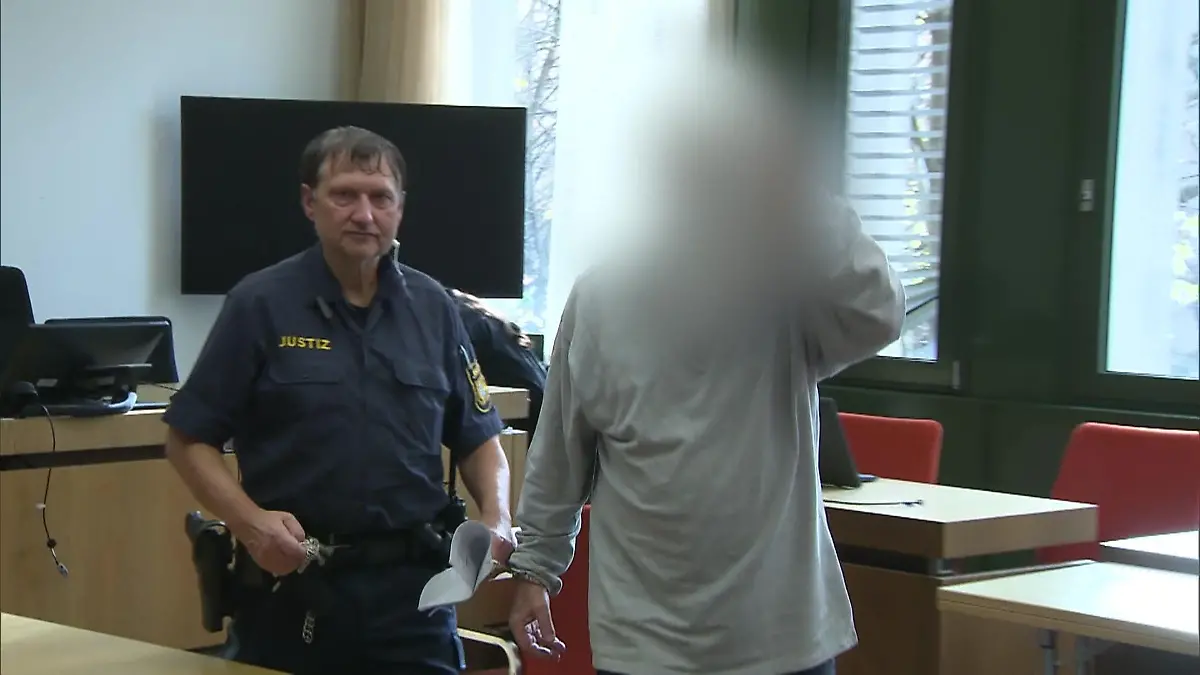 Wolfgang B. soll seine Nichte über 100 mal missbraucht haben Urteil gefallen