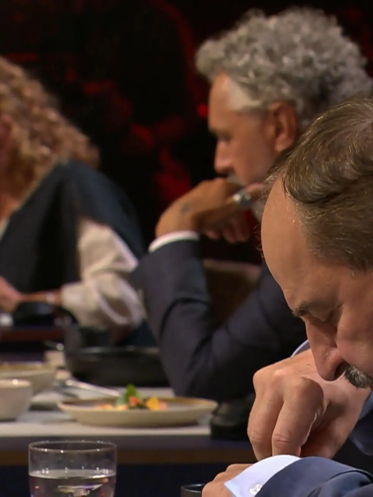 Bild zu: ""Mmmh" - nur von Johann Lafer kommen Geräusche"