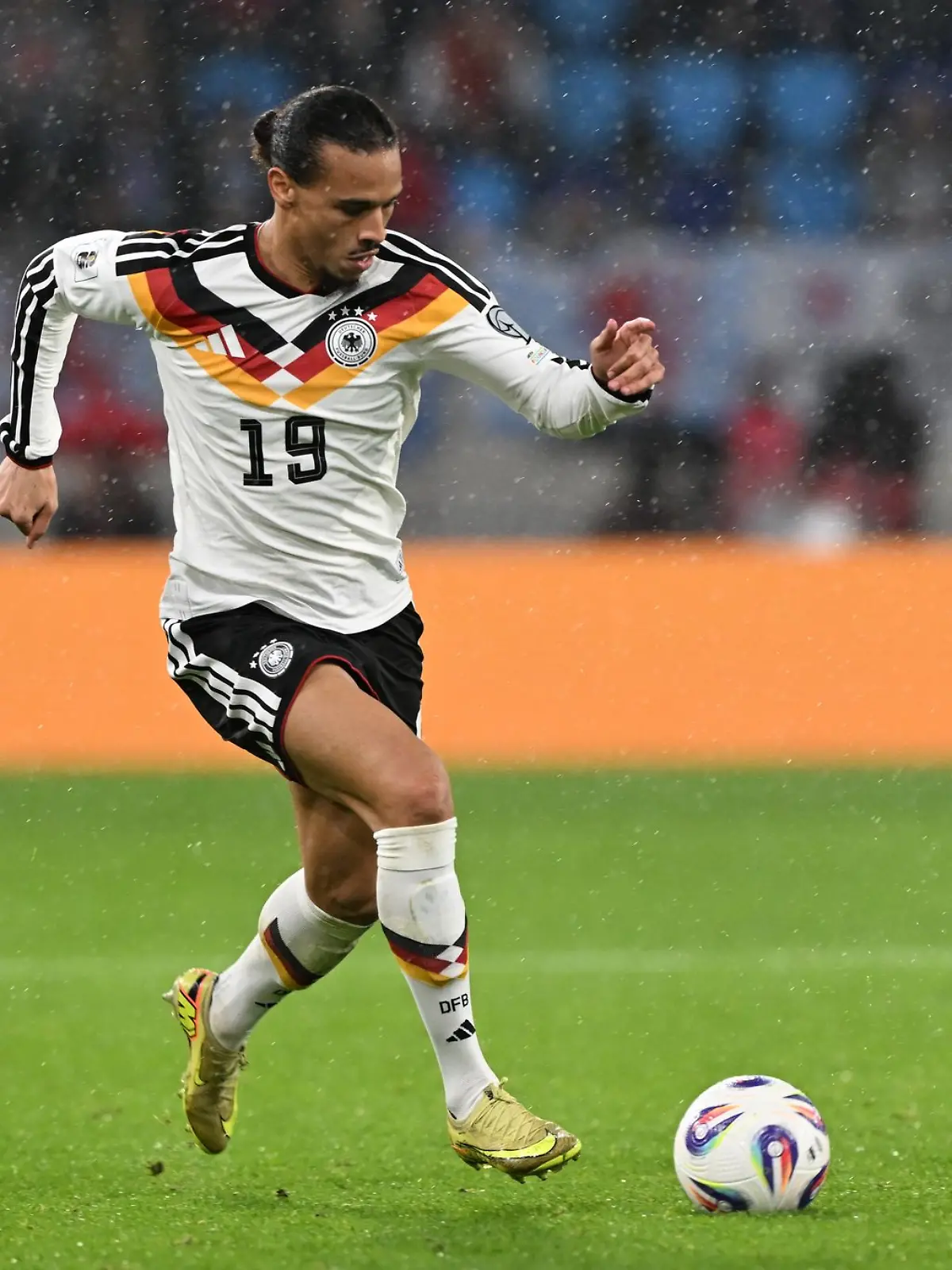 Bild zu: "«Das macht nicht jeder»: Sané bei DFB-Comeback im Fokus"