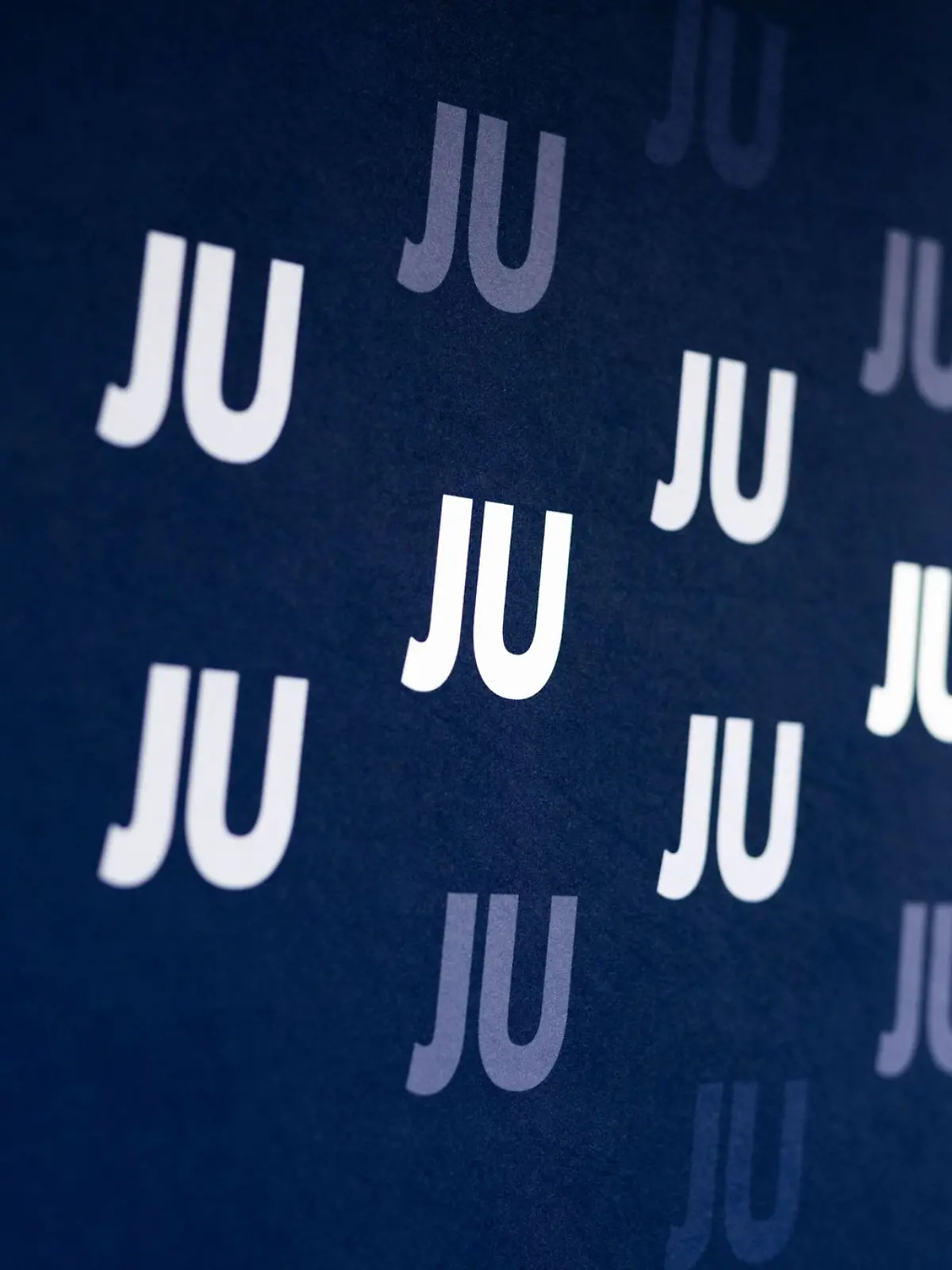 Bild zu: "JU kritisiert Rentenpaket"