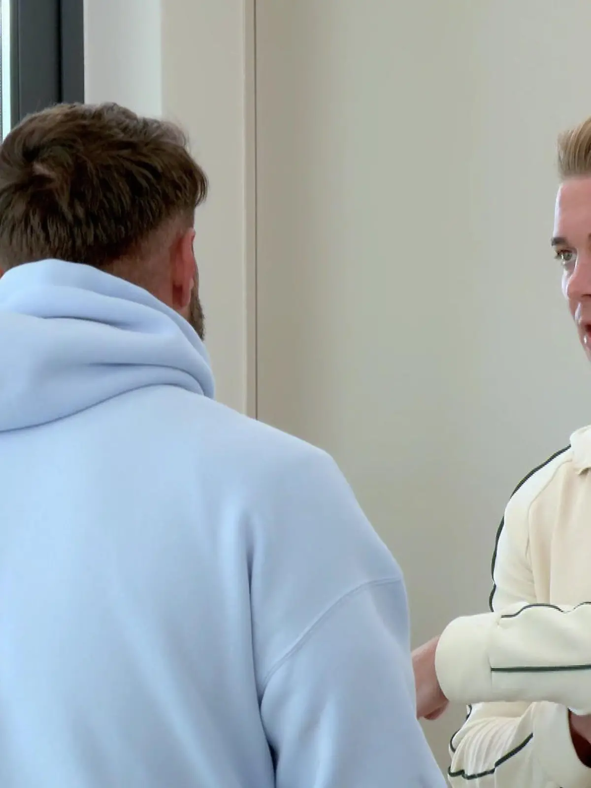 Bild zu: "Für Aleks und Marwin sind ihre Frauen „respektlos” und „peinlich”"