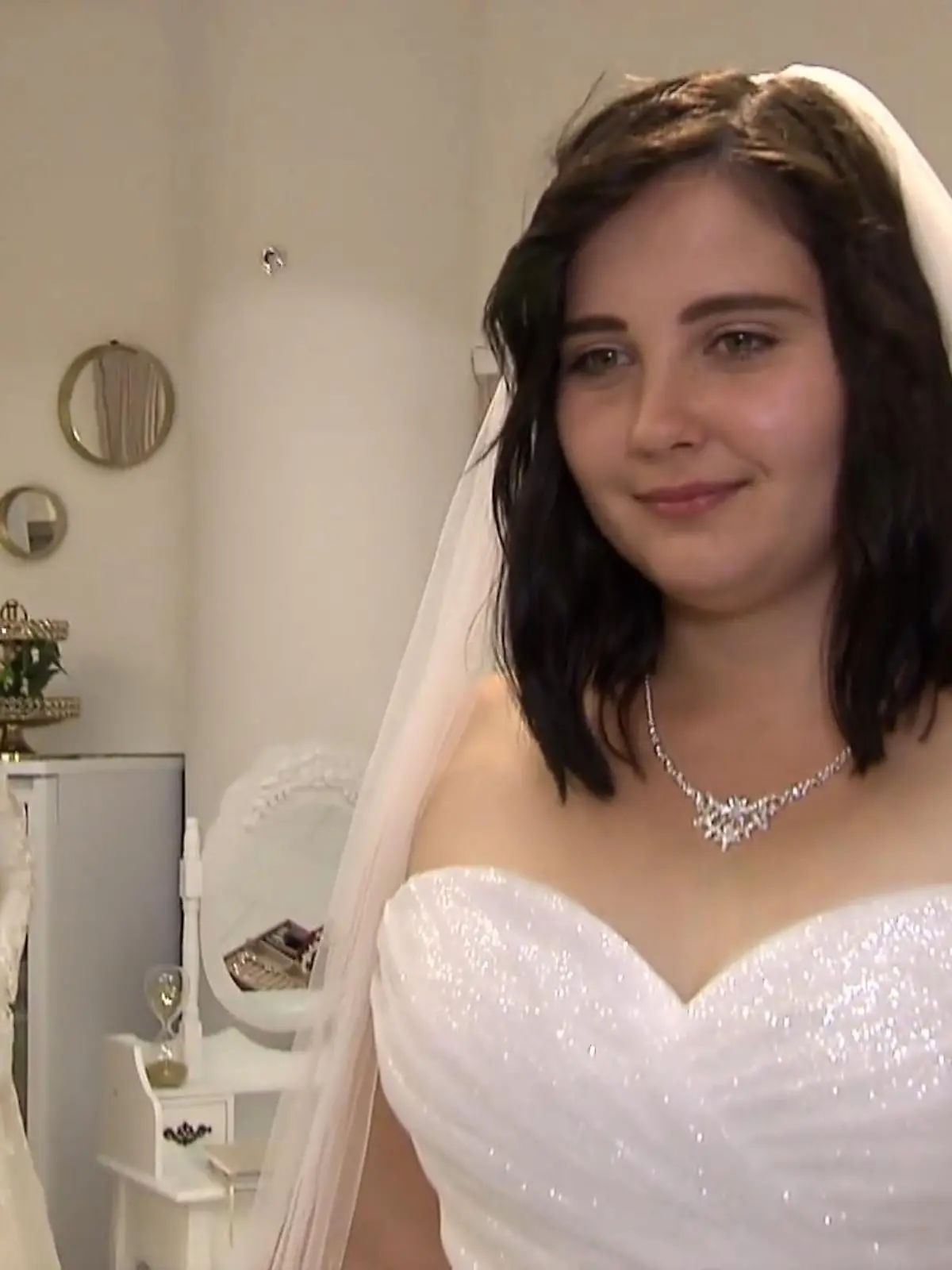 Bild zu: "Braut Christin fehlen die Worte"