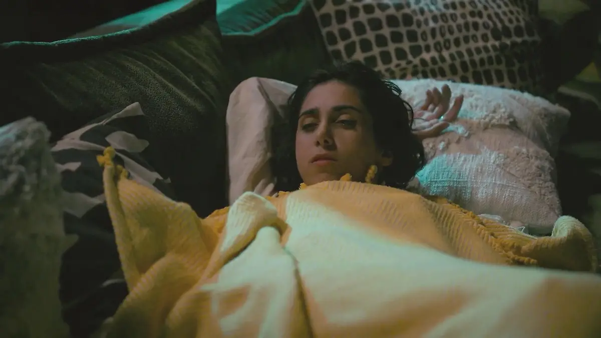 AWZ-Vorschau-heute-auf-RTL-Leyla-vertraut-ihren-Liebeskummer-dem-Nikolaus-an