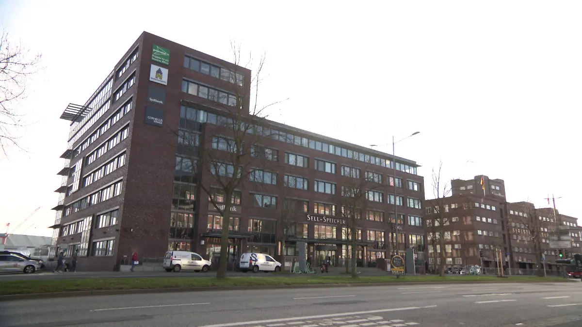 Unserer Kieler Redaktion liegt direkt am Hafen.