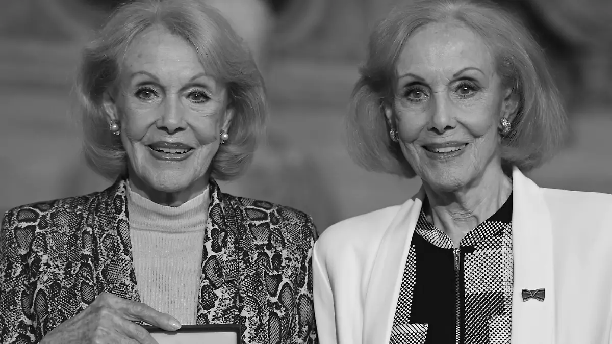 Alice und Ellen Kessler (Die Kessler Zwillinge) bei der Verleihung des Bayerischen Verdienstorden im Antiquariat der Residenz in München im Juli 2025.