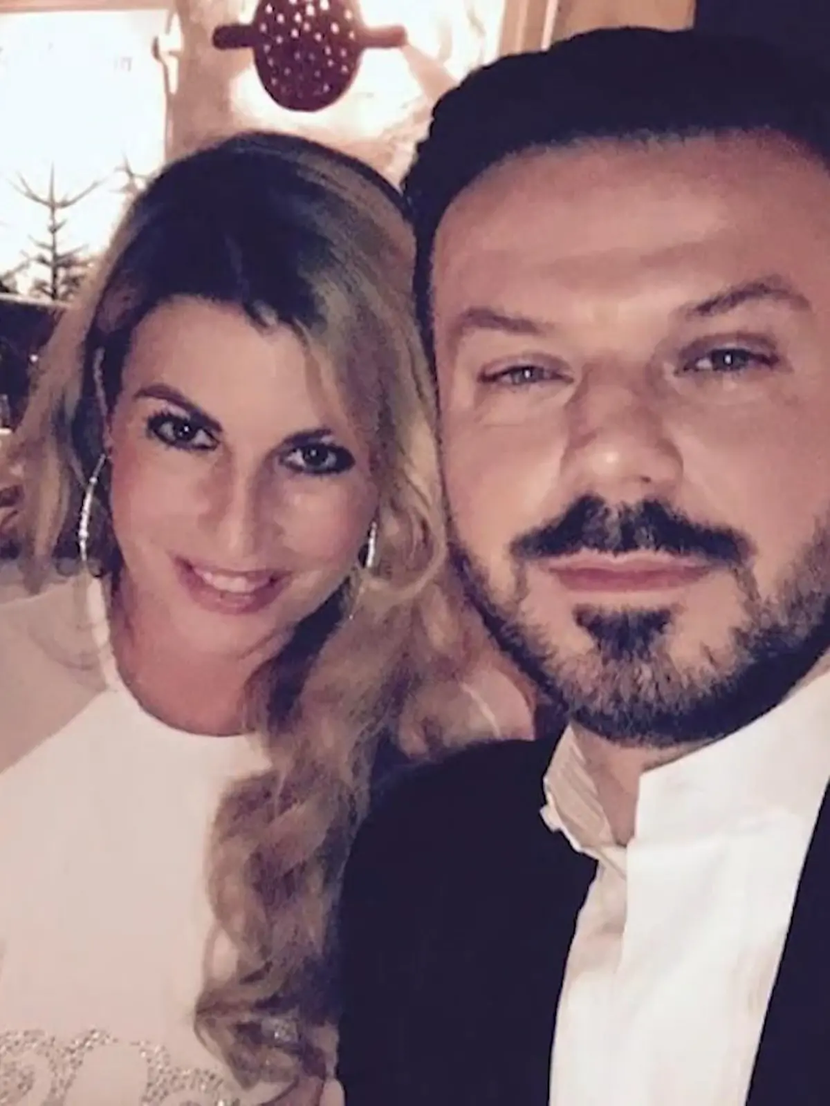 Bild zu: "Partnerin von Promi-Manager Alain Midzic ertrinkt im Whirlpool"