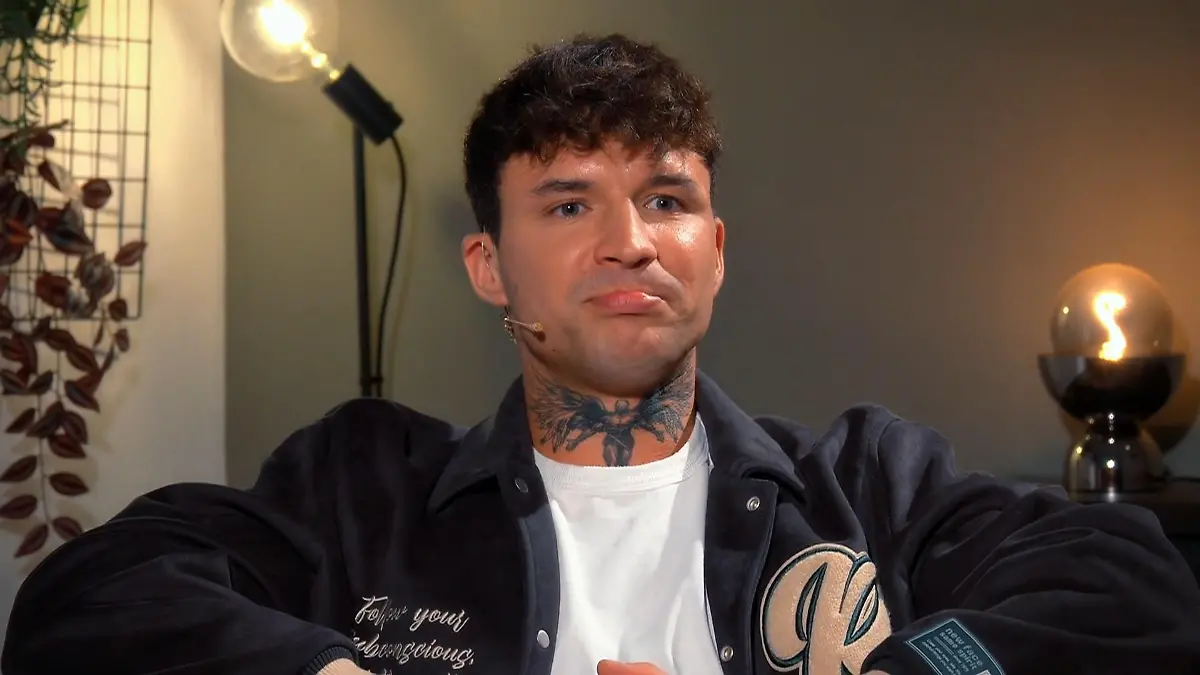 Sommerhaus-Wiedersehen-Micha-ger-t-bei-der-Fremdgeh-Debatte-in-Erkl-rungsnot