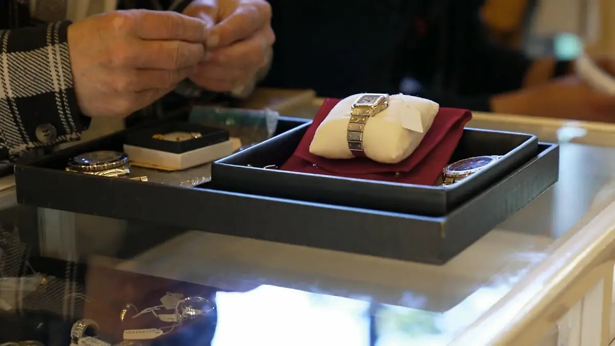 Wie läuft das eigentlich im Pfandleihhaus? Leihaus Aktion Geld Schulden