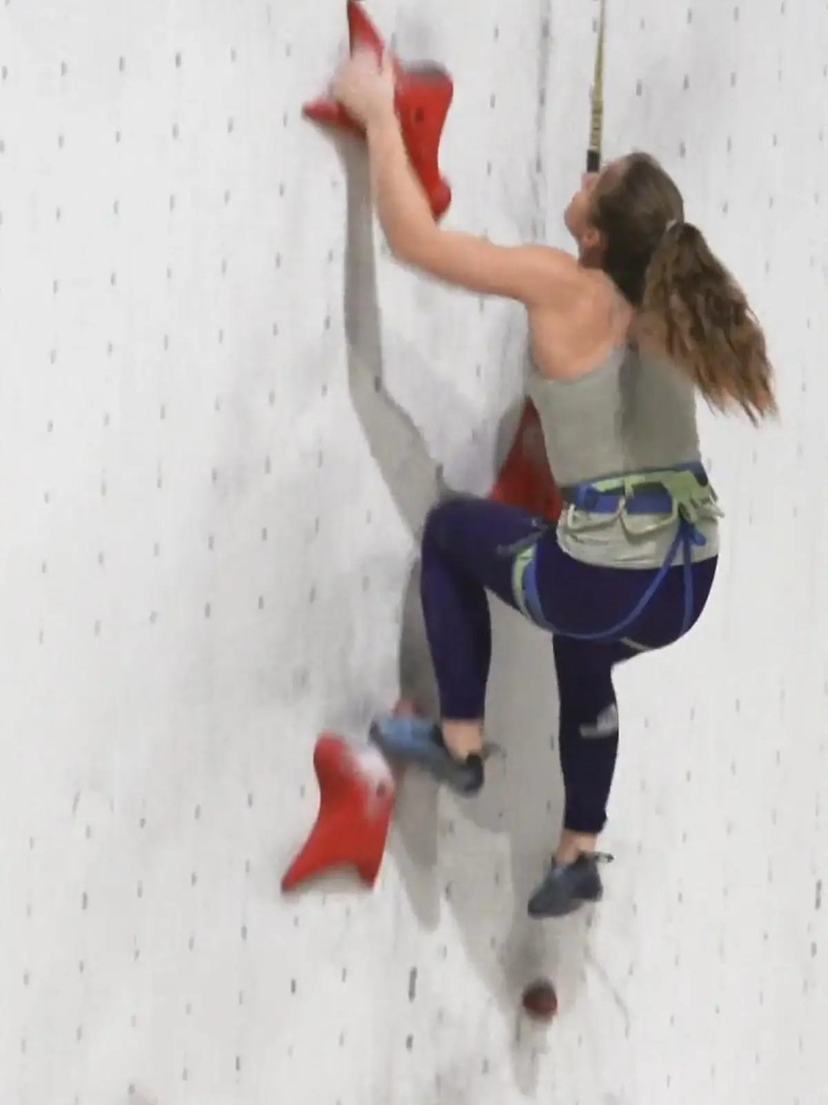 Bild zu: "18-Jährige ist beste Speedkletterin"
